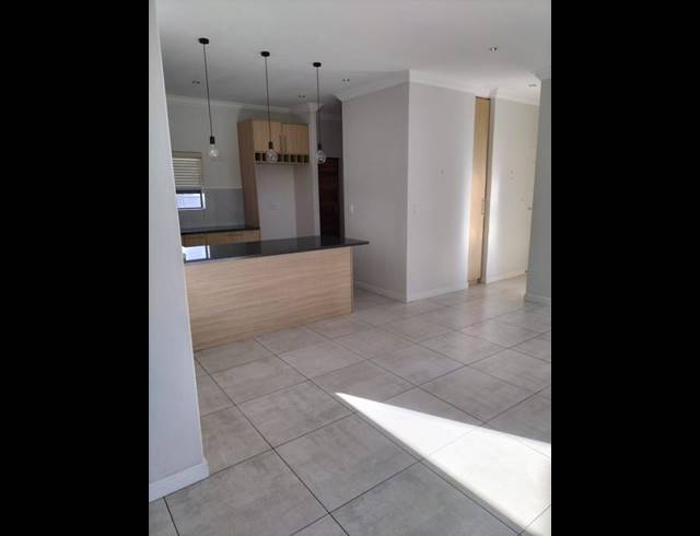 3 BEDROOM PROPERTY TO RENT IN PARKLANDS NORTH